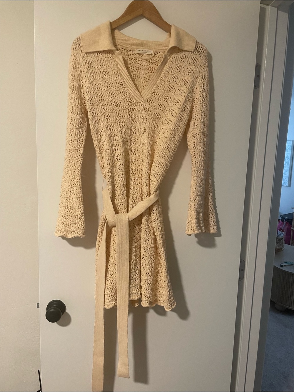 Spell & The Gypsy collective Cream Crochet Tie-Waist Knit dress Sz small